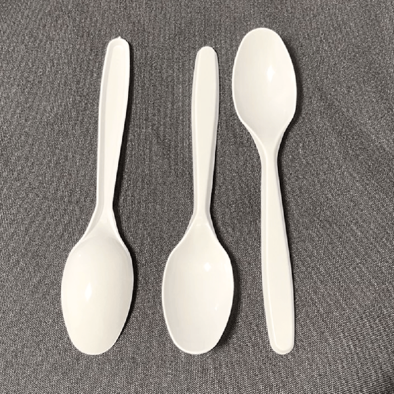 Colher 17,5cm Branca Reforçada para Refeição Goldenplast - 20 pacotes com 50 unidades cada