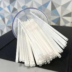 Canudo Branco 5x220 mm Sachê Bicão 500 unidades Indicado para Suco e Refrigerante