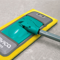 Mop Abrasivo Noviça 1352 com Cabo de Alumínio Indicado para Pisos Rústicos e Cimenticios