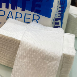 Papel Interfolha 100% celulose 21x22cm 2 dobras White Paper com 1.000 folhas