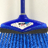 Vassoura Multiuso com Cabo Azul 9673C Super Pro Bettanin Indicada para Pisos Lisos